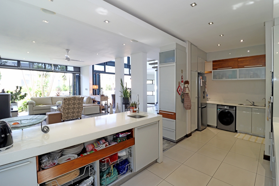 4 Bedroom Property for Sale in Greenstone Hill Gauteng