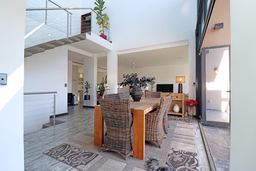 4 Bedroom Property for Sale in Greenstone Hill Gauteng