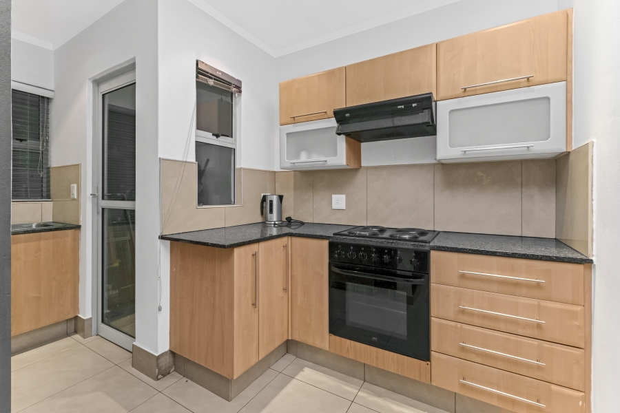 To Let 2 Bedroom Property for Rent in Sandown Gauteng