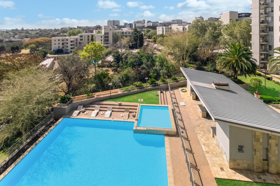 To Let 2 Bedroom Property for Rent in Sandown Gauteng
