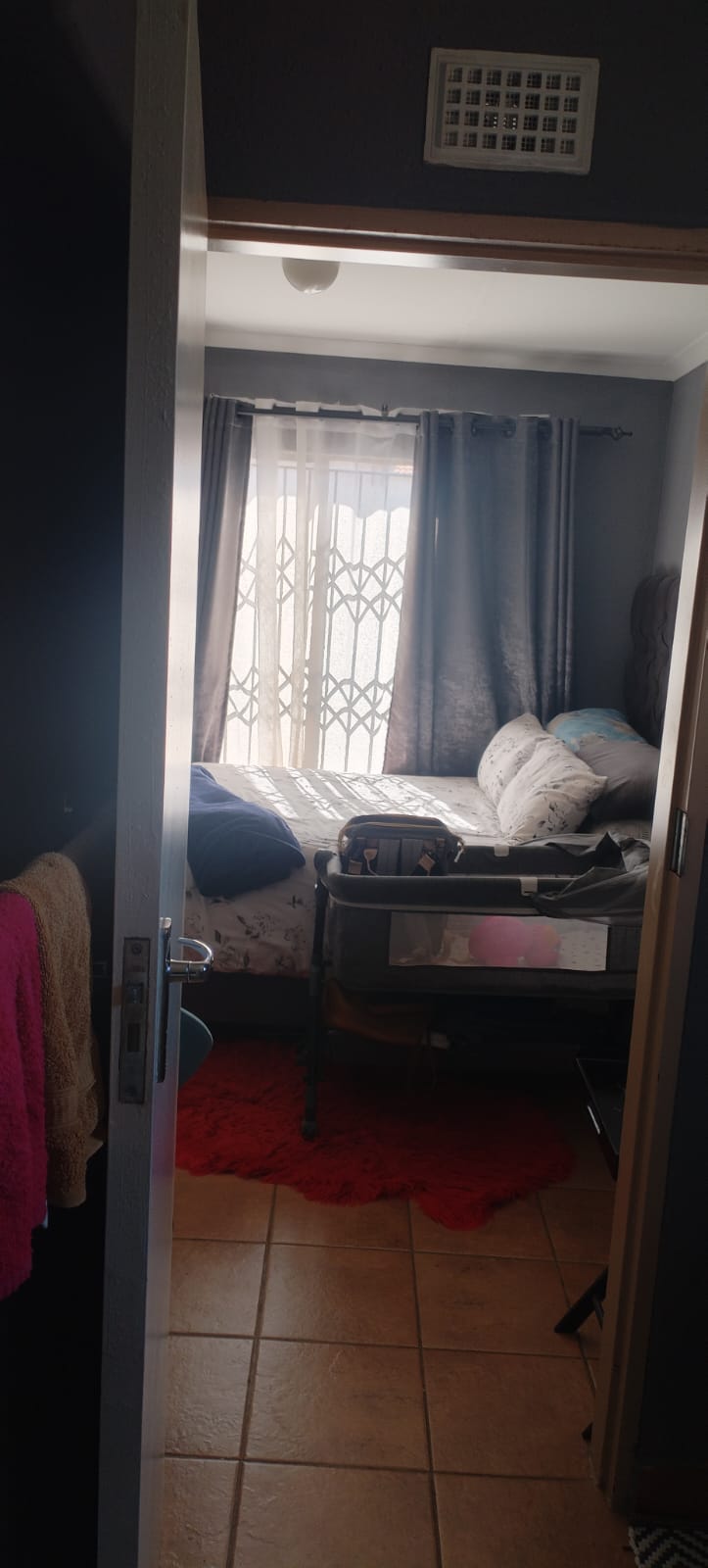 To Let 3 Bedroom Property for Rent in Glenway Estate Gauteng