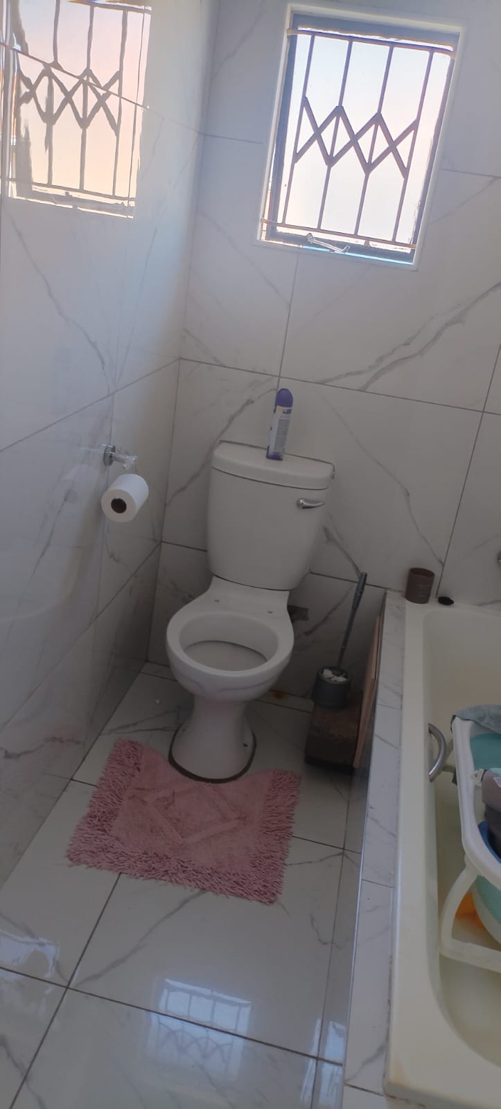To Let 3 Bedroom Property for Rent in Glenway Estate Gauteng
