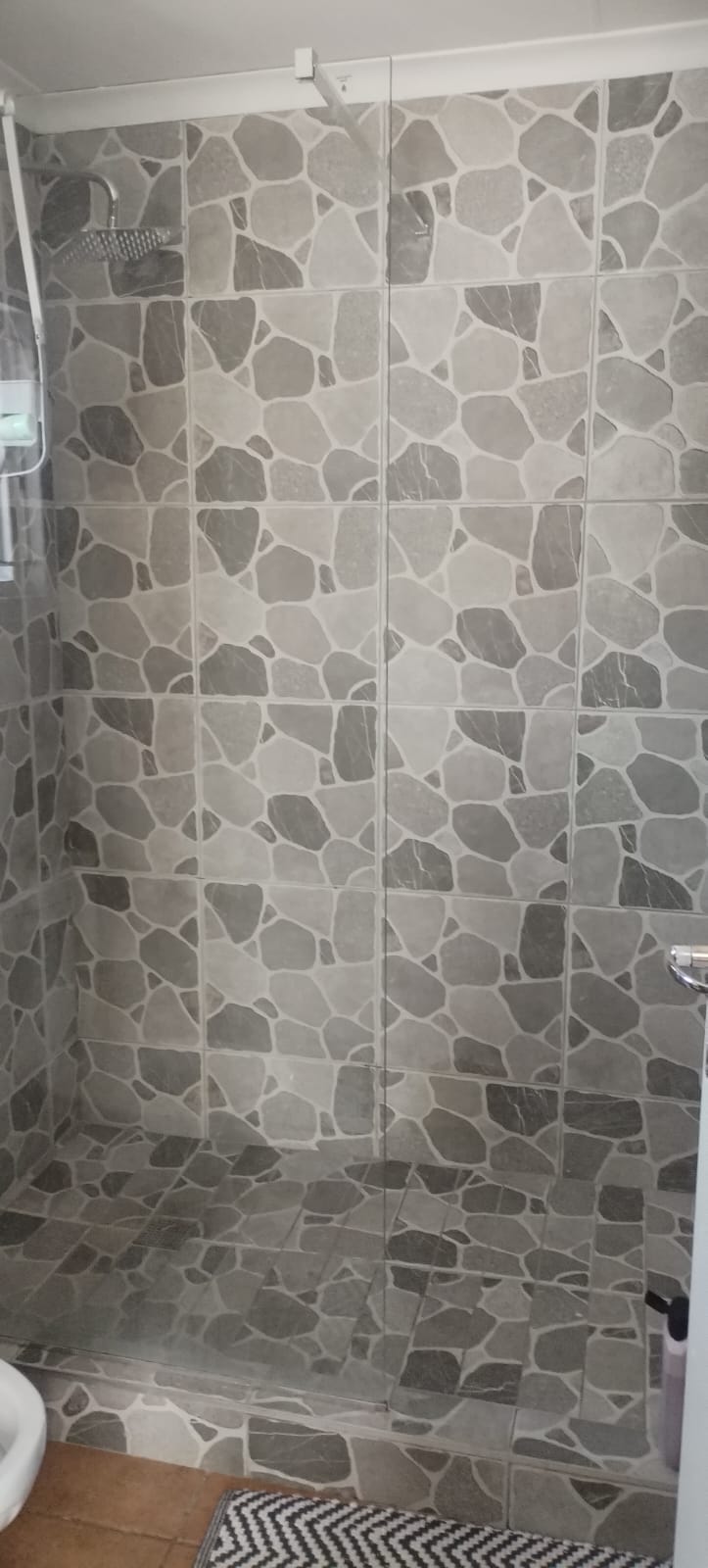 To Let 3 Bedroom Property for Rent in Glenway Estate Gauteng