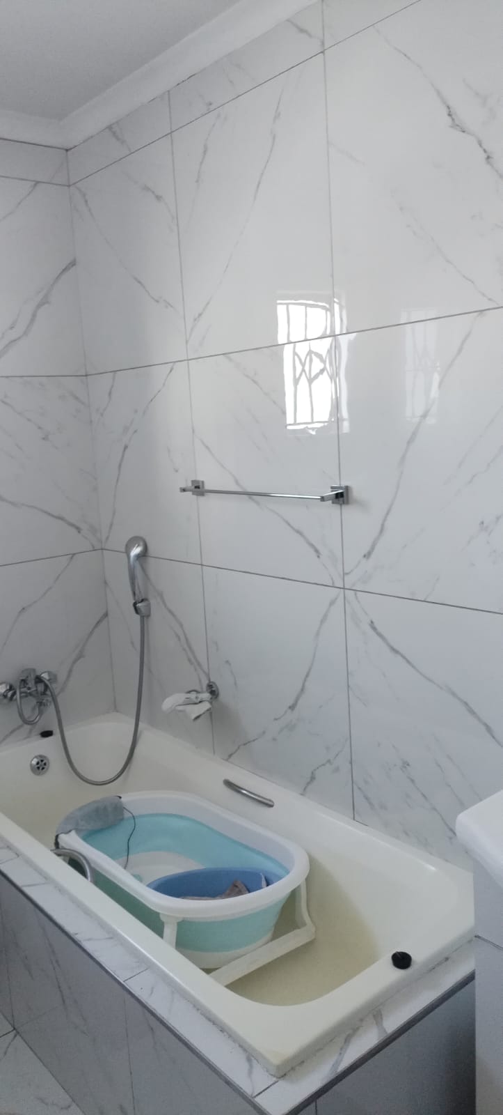 To Let 3 Bedroom Property for Rent in Glenway Estate Gauteng