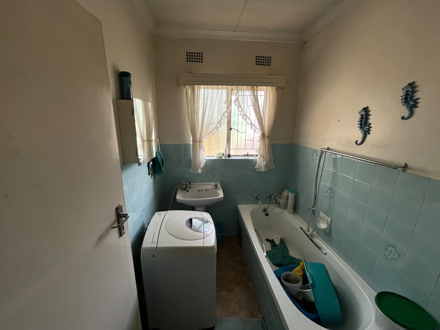 3 Bedroom Property for Sale in Dersley Gauteng