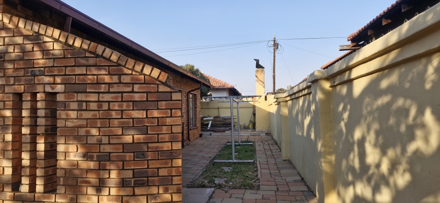 3 Bedroom Property for Sale in Mahube Valley Gauteng