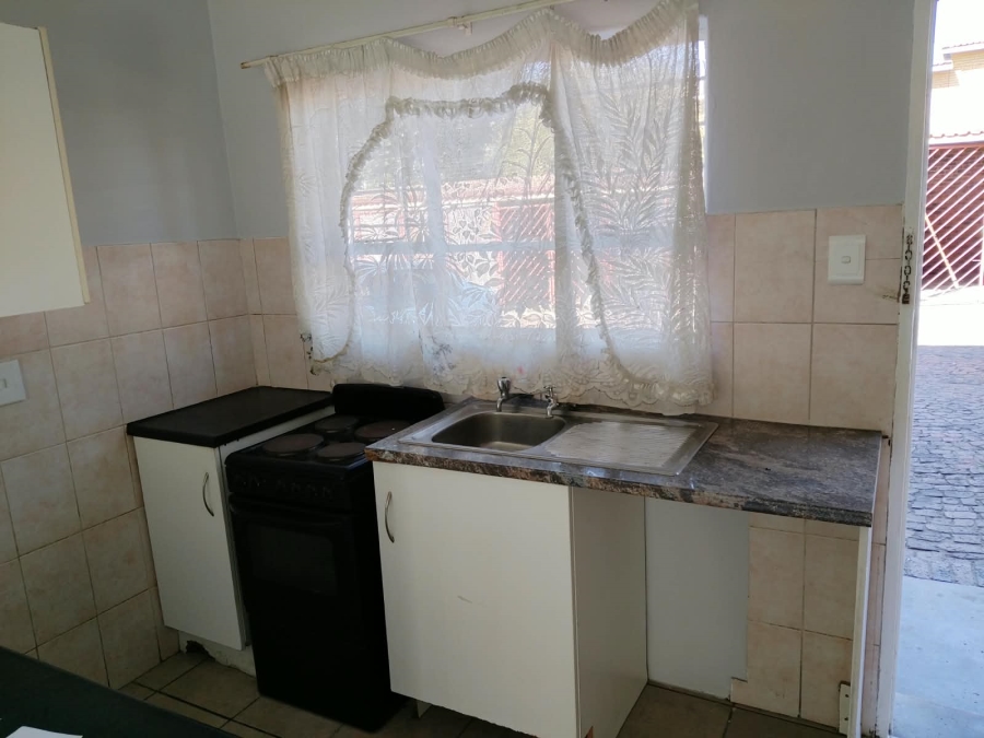 2 Bedroom Property for Sale in Kempton Park Ext 5 Gauteng