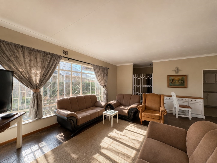 3 Bedroom Property for Sale in Brenthurst Gauteng