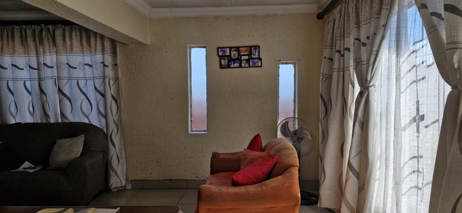 2 Bedroom Property for Sale in Mamelodi East Gauteng