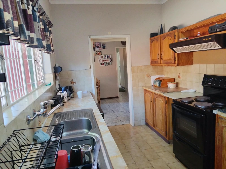 3 Bedroom Property for Sale in Rhodesfield Gauteng