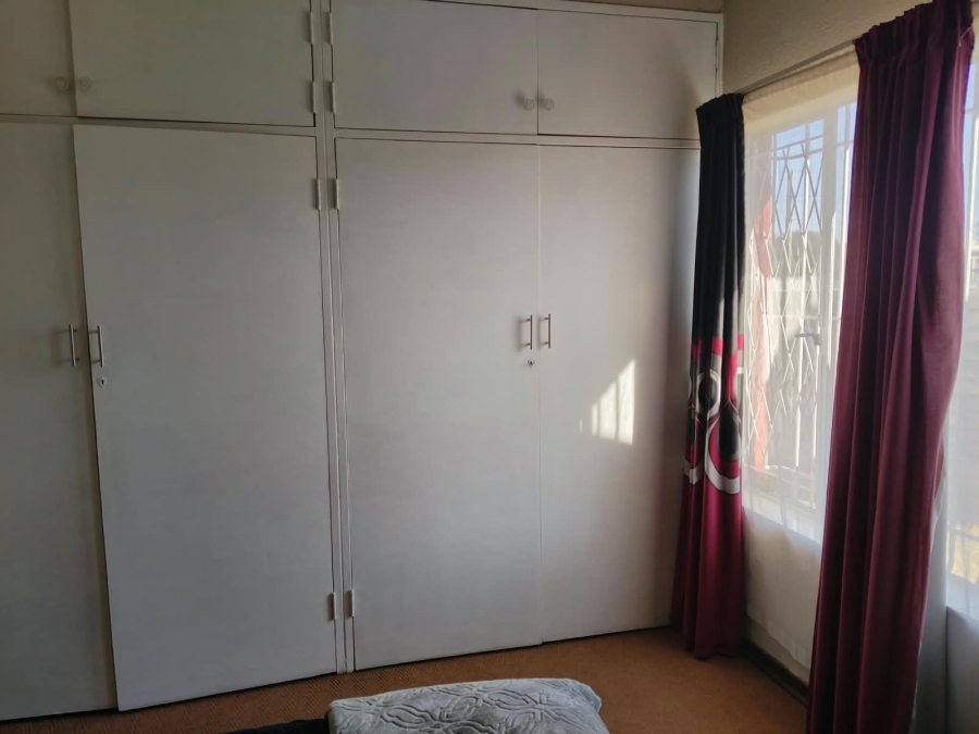3 Bedroom Property for Sale in Rhodesfield Gauteng