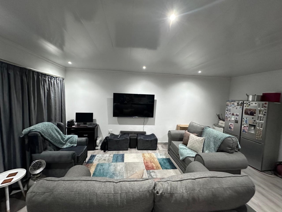 3 Bedroom Property for Sale in Dalpark Proper Gauteng