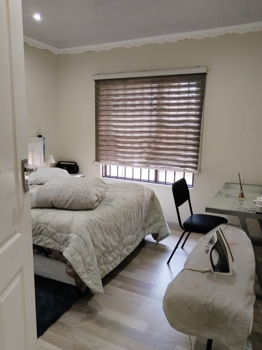 To Let 3 Bedroom Property for Rent in Birch Acres Gauteng
