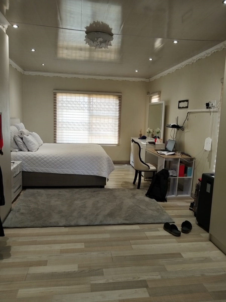 To Let 3 Bedroom Property for Rent in Birch Acres Gauteng