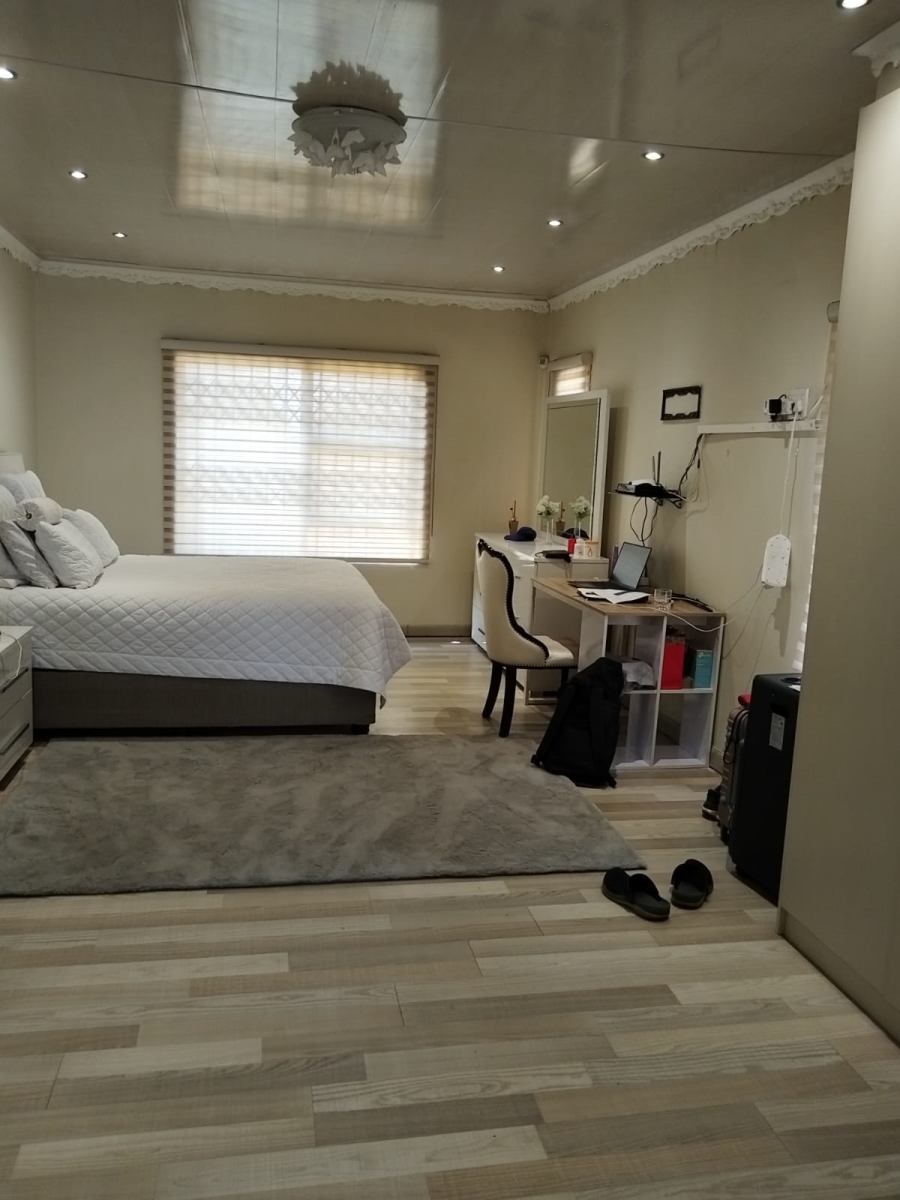 To Let 3 Bedroom Property for Rent in Birch Acres Gauteng
