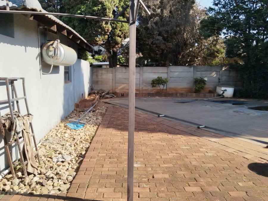 To Let 3 Bedroom Property for Rent in Birch Acres Gauteng