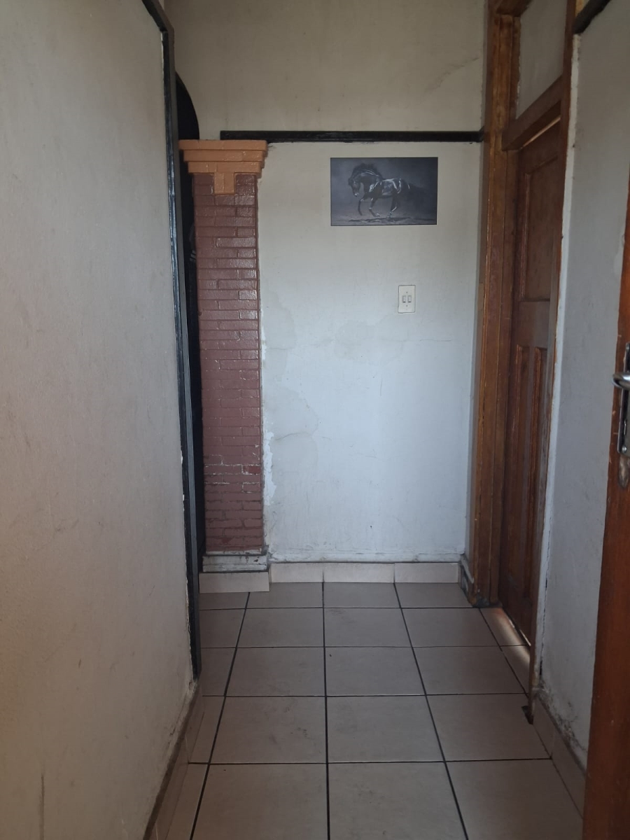 5 Bedroom Property for Sale in Vereeniging Gauteng