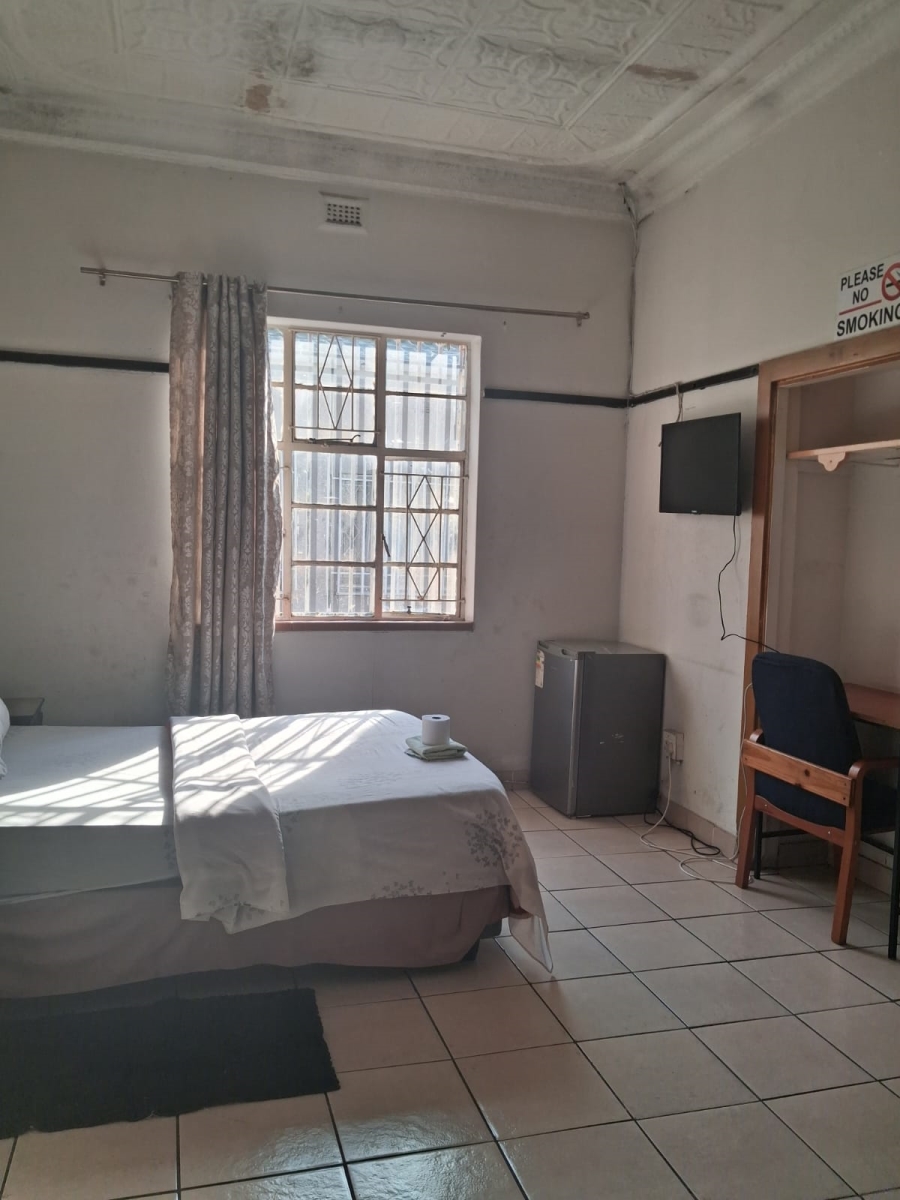 5 Bedroom Property for Sale in Vereeniging Gauteng
