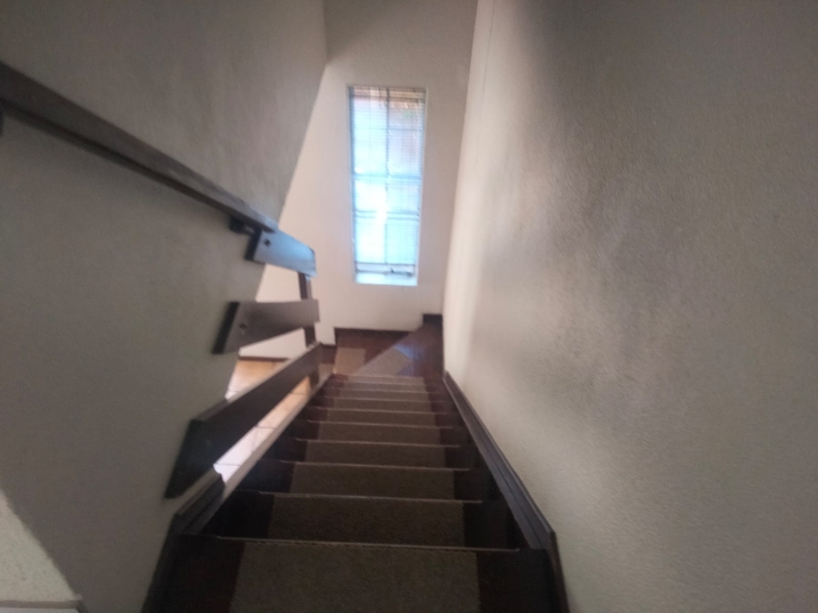 2 Bedroom Property for Sale in Sonneglans Gauteng