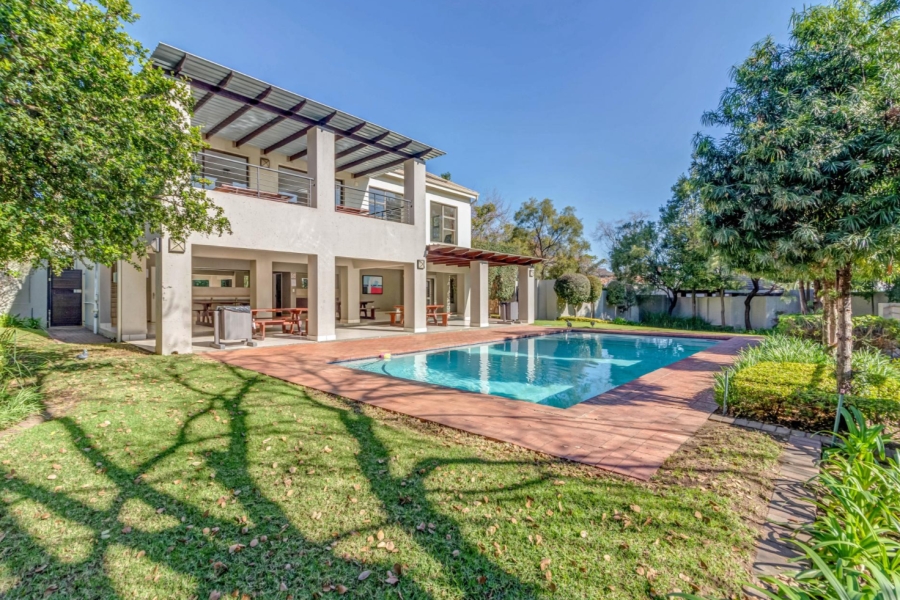 2 Bedroom Property for Sale in Lonehill Gauteng