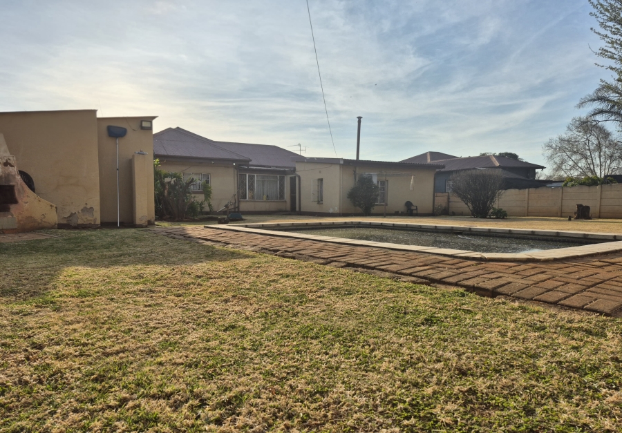 4 Bedroom Property for Sale in Geduld Ext 1 Gauteng