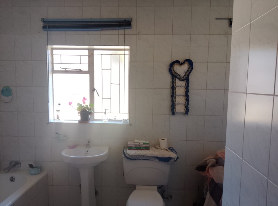 3 Bedroom Property for Sale in Petersfield Gauteng
