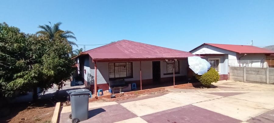 2 Bedroom Property for Sale in Danville Gauteng