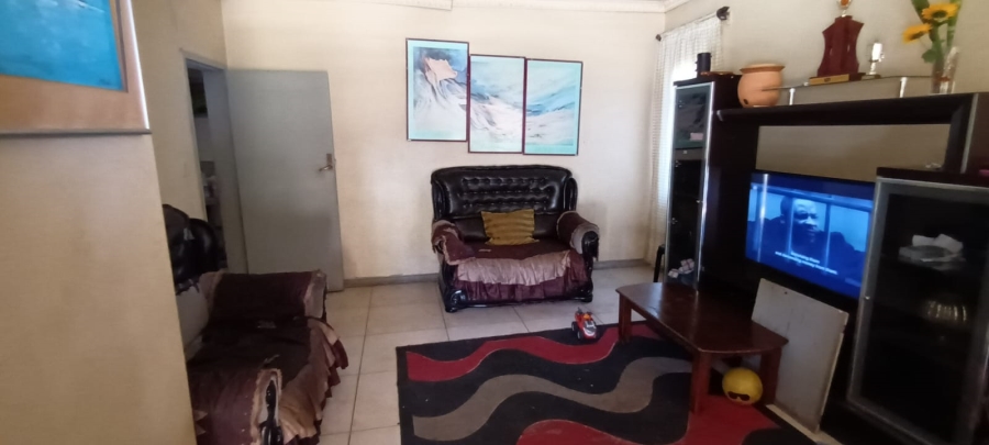 2 Bedroom Property for Sale in Danville Gauteng