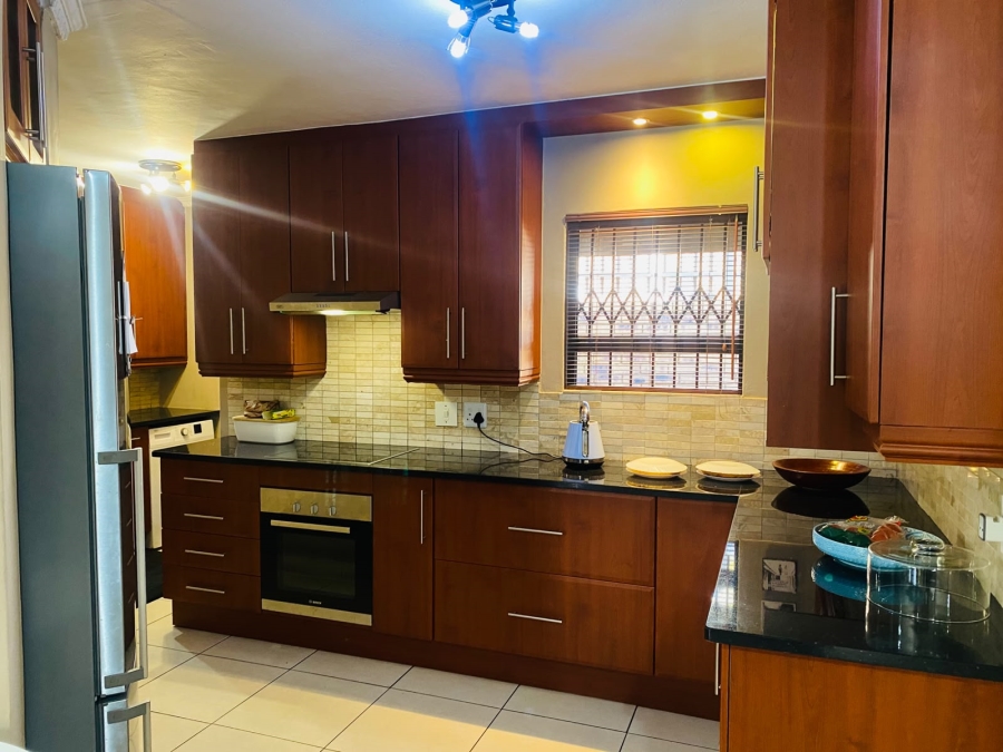 3 Bedroom Property for Sale in Erasmuskloof Gauteng