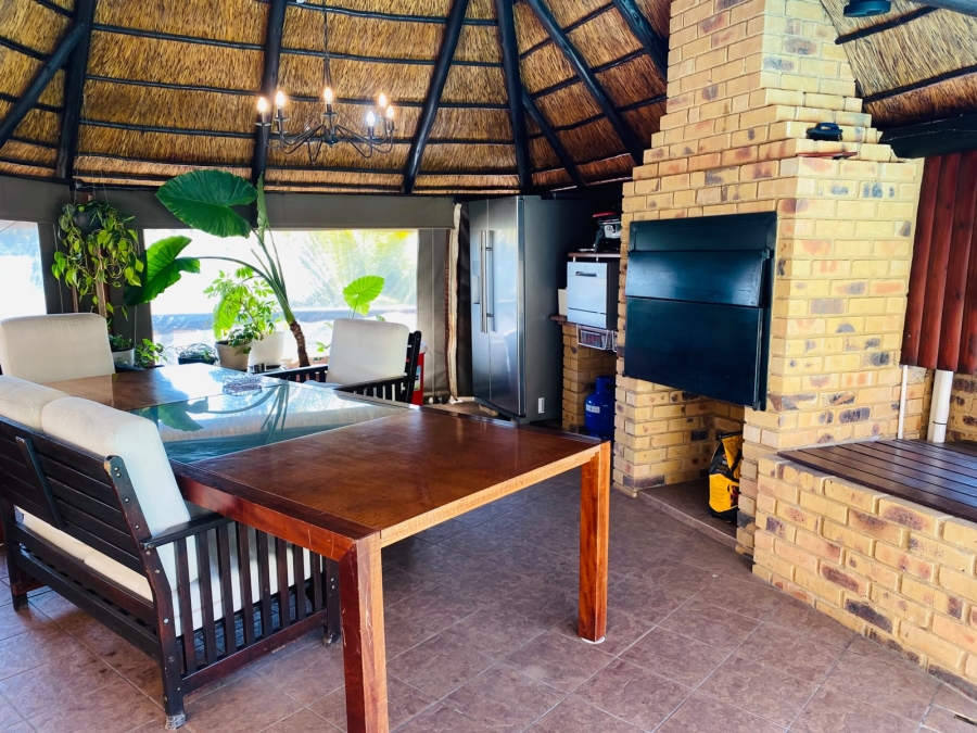 3 Bedroom Property for Sale in Erasmuskloof Gauteng