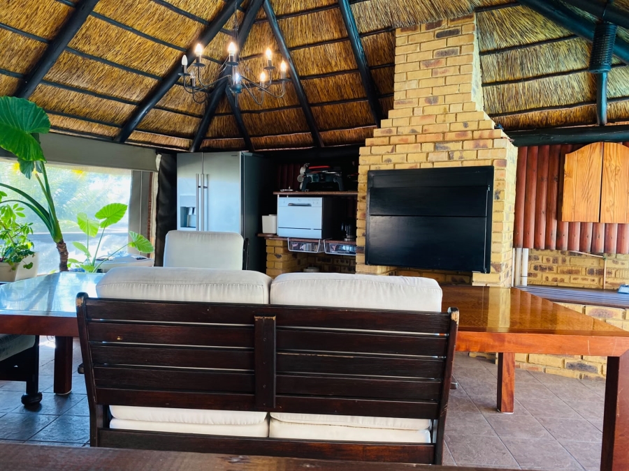 3 Bedroom Property for Sale in Erasmuskloof Gauteng