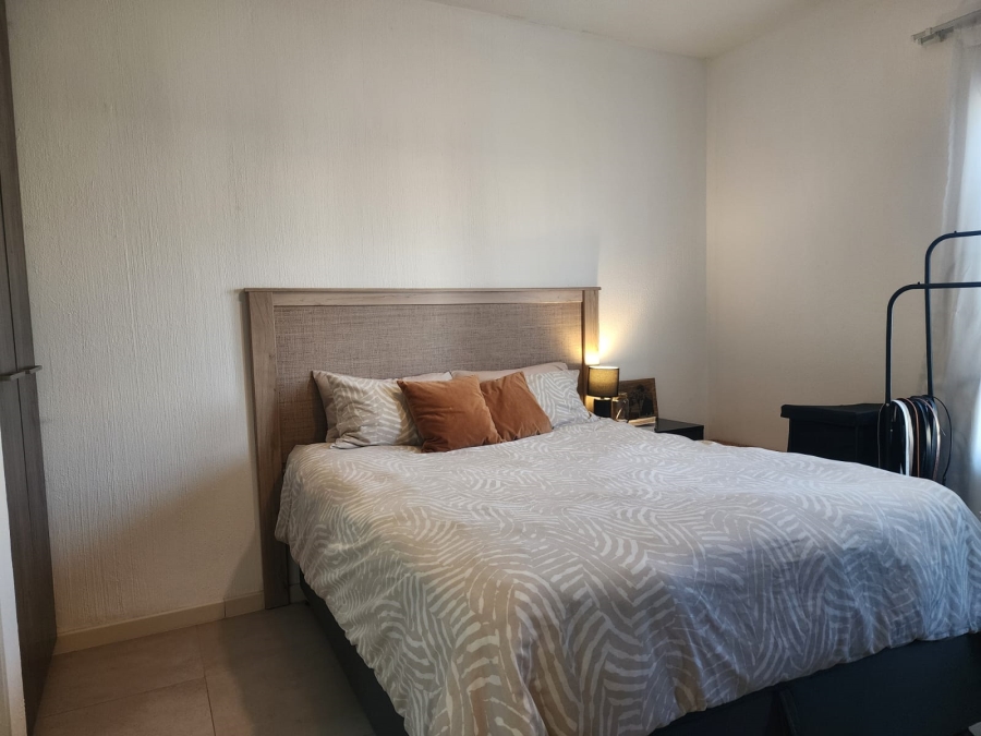 1 Bedroom Property for Sale in Beverley Gauteng