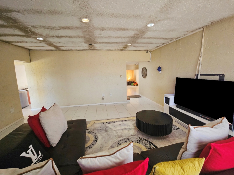 3 Bedroom Property for Sale in Bruma Gauteng