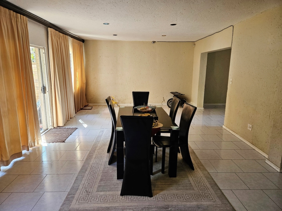 3 Bedroom Property for Sale in Bruma Gauteng