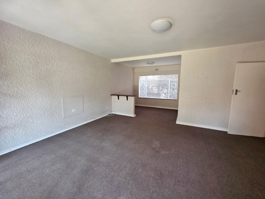 2 Bedroom Property for Sale in Robindale Gauteng
