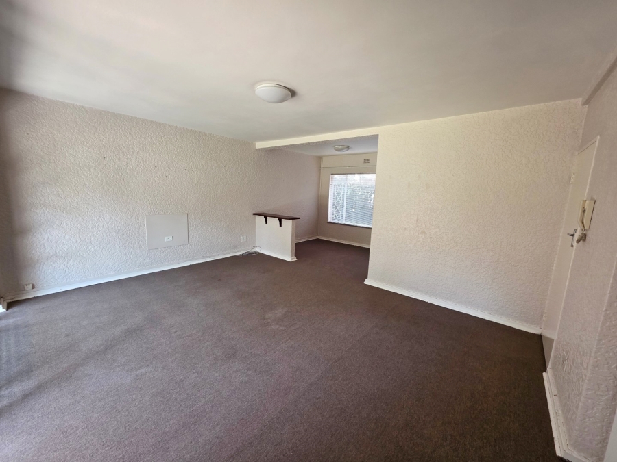 2 Bedroom Property for Sale in Robindale Gauteng