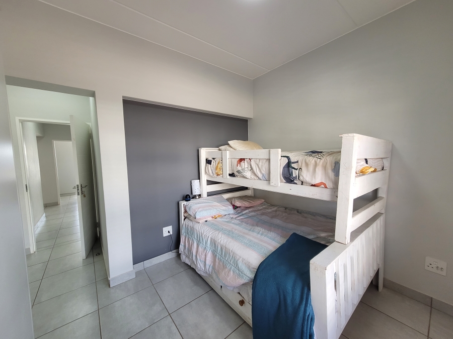 To Let 3 Bedroom Property for Rent in Pinehaven Gauteng