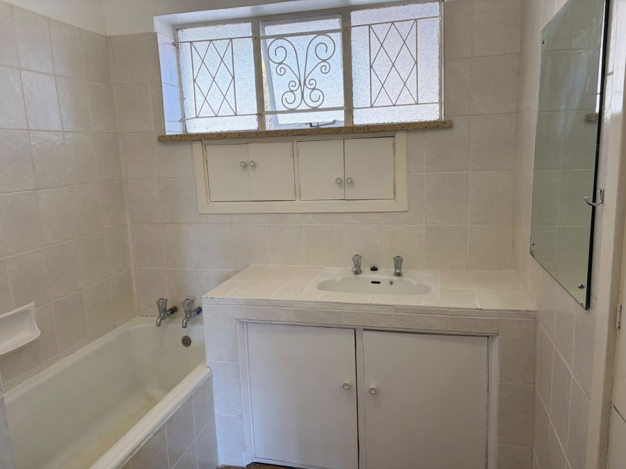 To Let 3 Bedroom Property for Rent in Linden Gauteng