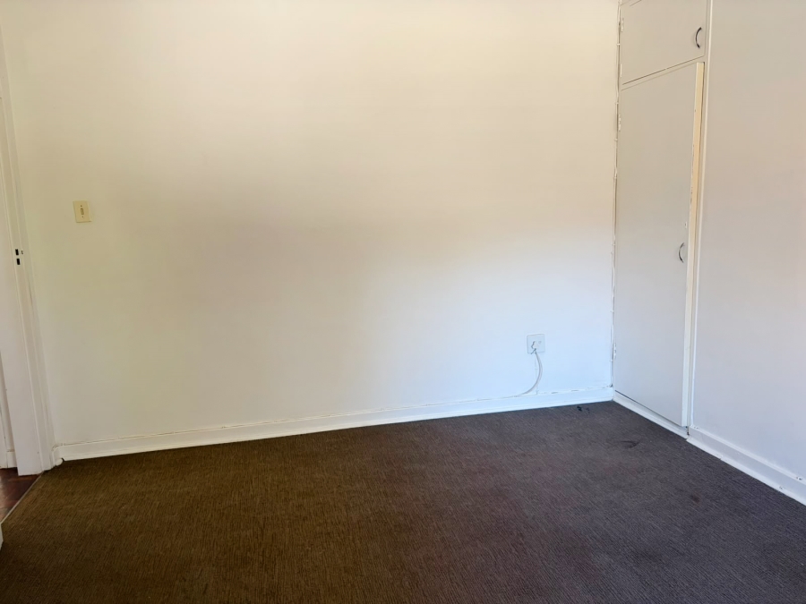 To Let 3 Bedroom Property for Rent in Linden Gauteng