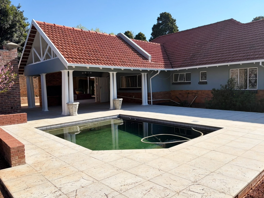 To Let 3 Bedroom Property for Rent in Linden Gauteng