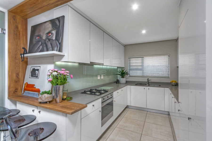 3 Bedroom Property for Sale in The Polofields Gauteng