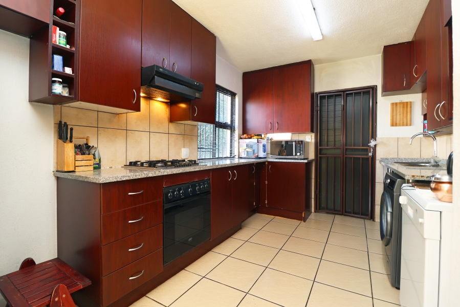 3 Bedroom Property for Sale in Country View Gauteng