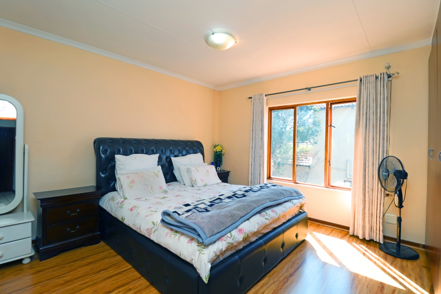 3 Bedroom Property for Sale in Country View Gauteng