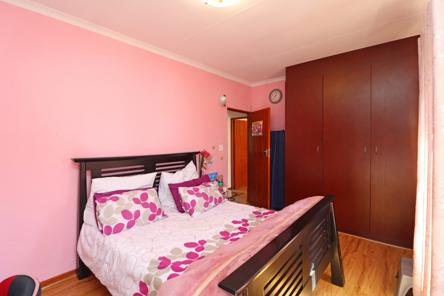 3 Bedroom Property for Sale in Country View Gauteng