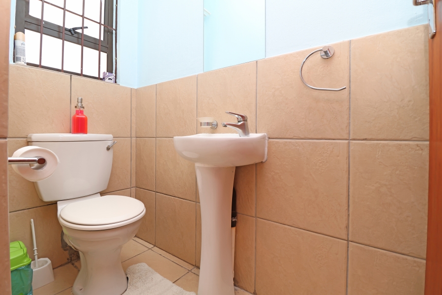 3 Bedroom Property for Sale in Country View Gauteng