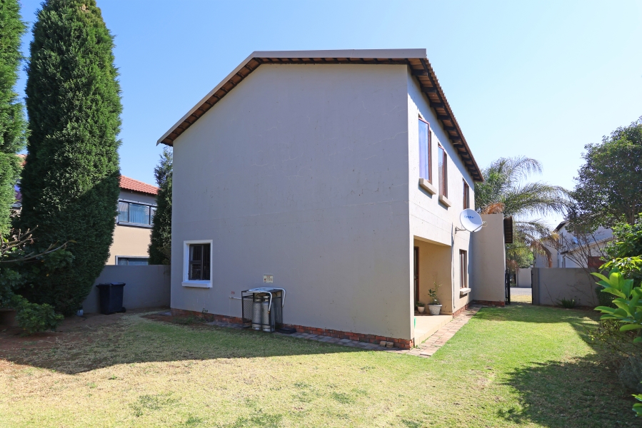 3 Bedroom Property for Sale in Country View Gauteng