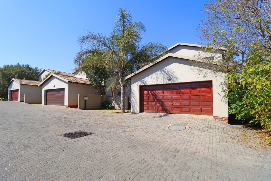 3 Bedroom Property for Sale in Country View Gauteng