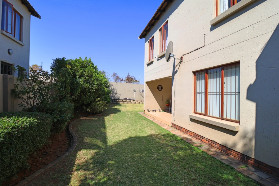 3 Bedroom Property for Sale in Country View Gauteng