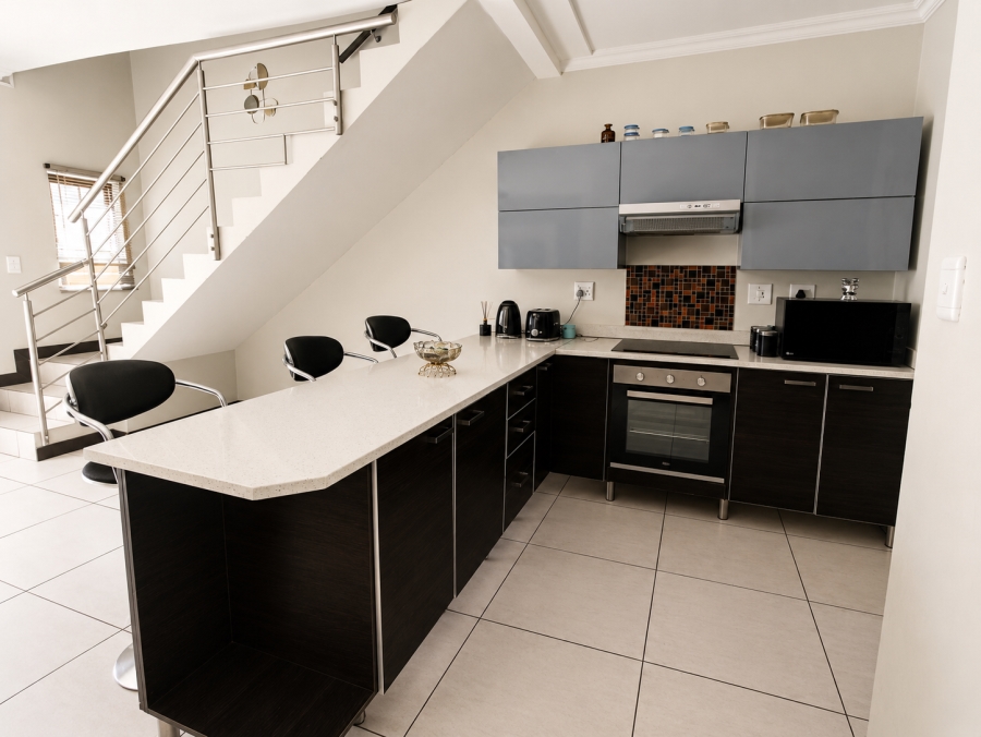 3 Bedroom Property for Sale in Halfway Gardens Gauteng