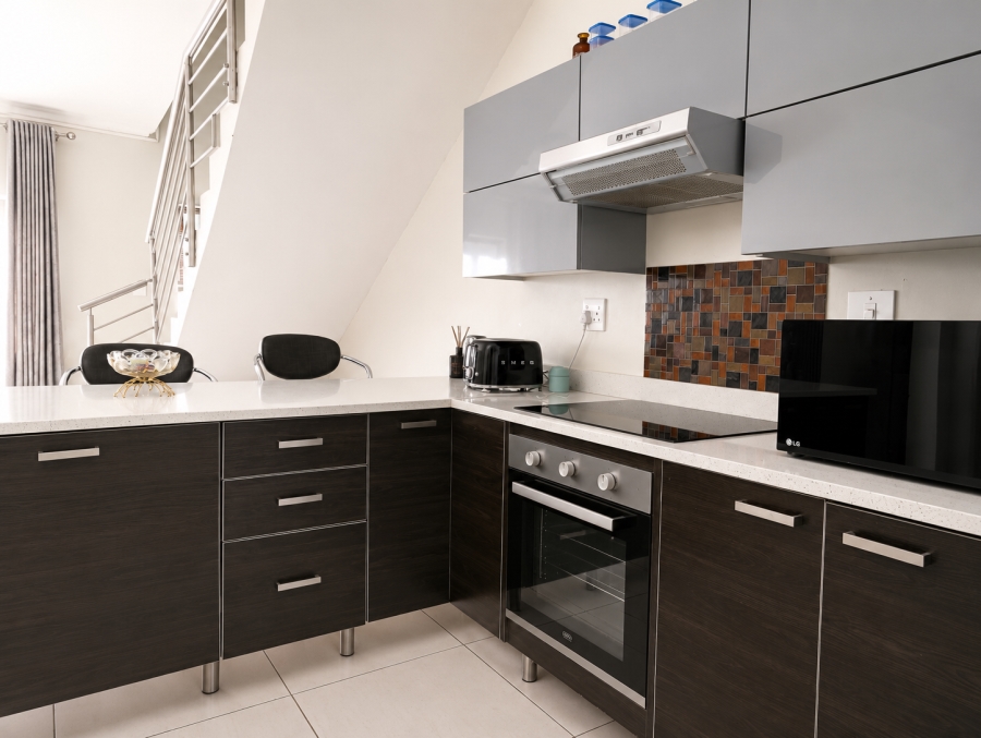 3 Bedroom Property for Sale in Halfway Gardens Gauteng